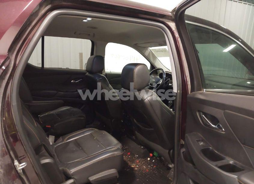 Photo 8 of 2018 Chevrolet Traverse PREMIER (VIN 1GNEVJKW7JJ176691)