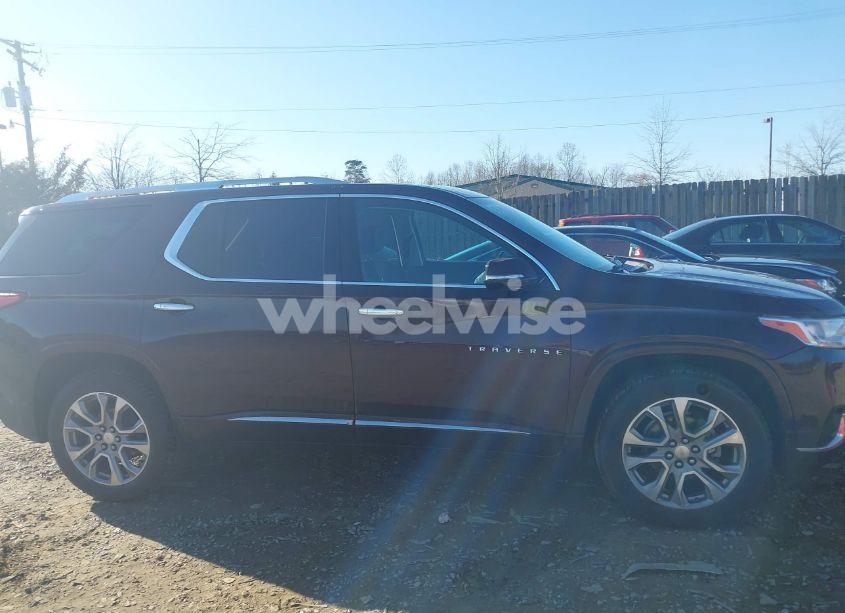 Photo 13 of 2018 Chevrolet Traverse PREMIER (VIN 1GNEVJKW7JJ234931)