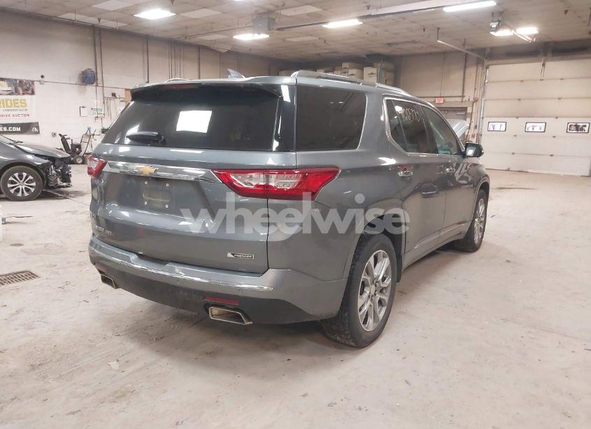 Photo 4 of 2018 Chevrolet Traverse PREMIER (VIN 1GNEVJKW7JJ243726)