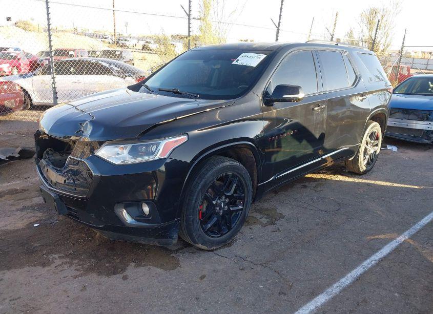 Photo 2 of 2018 Chevrolet Traverse PREMIER (VIN 1GNEVJKW8JJ199445)