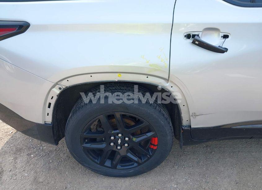 Photo 20 of 2018 Chevrolet Traverse PREMIER (VIN 1GNEVJKW8JJ208080)