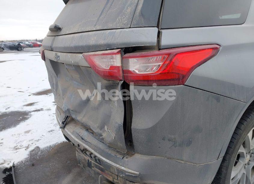 Photo 17 of 2018 Chevrolet Traverse PREMIER (VIN 1GNEVJKW8JJ263371)