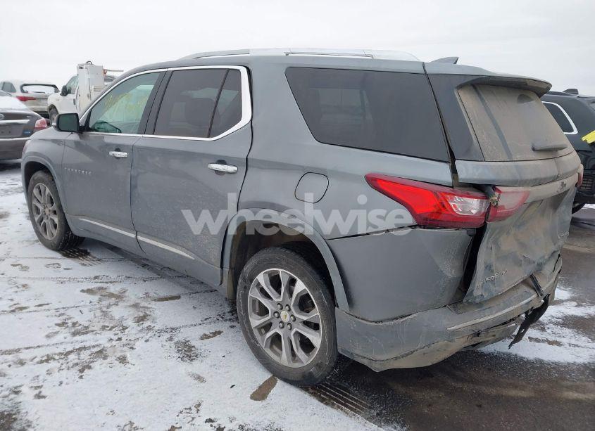 Photo 3 of 2018 Chevrolet Traverse PREMIER (VIN 1GNEVJKW8JJ263371)