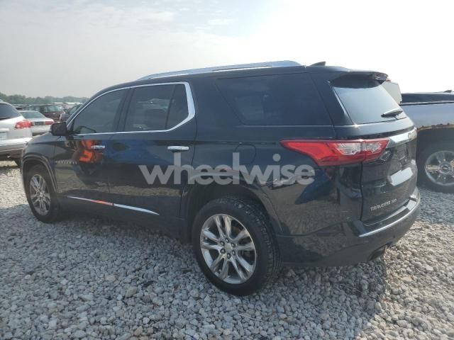Photo 4 of 2019 CHEVROLET TRAVERSE HIGH COUNTRY (VIN 1GNEVJKW8KJ154460)
