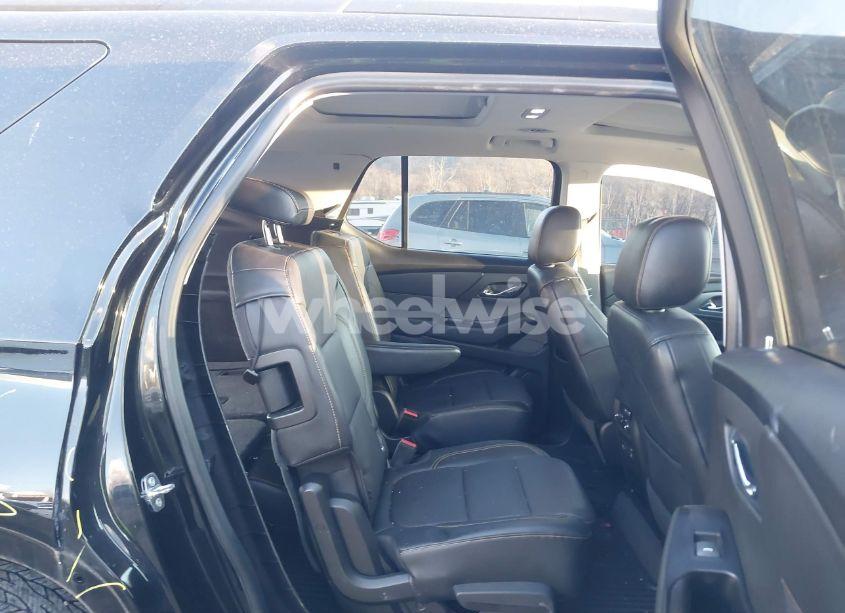 Photo 8 of 2018 Chevrolet Traverse PREMIER (VIN 1GNEVJKW9JJ249186)