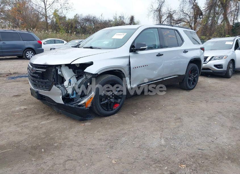 Photo 2 of 2018 Chevrolet Traverse PREMIER (VIN 1GNEVJKW9JJ249253)