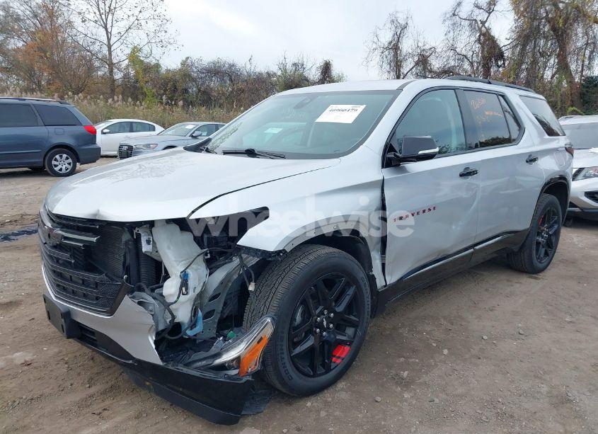 Photo 6 of 2018 Chevrolet Traverse PREMIER (VIN 1GNEVJKW9JJ249253)