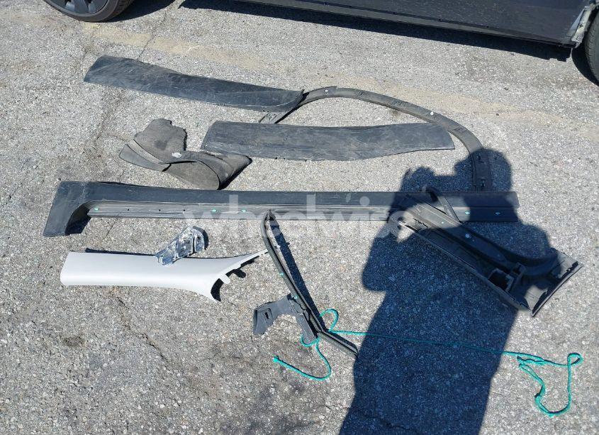 Photo 12 of 2021 Chevrolet Traverse AWD RS (VIN 1GNEVJKW9MJ142868)