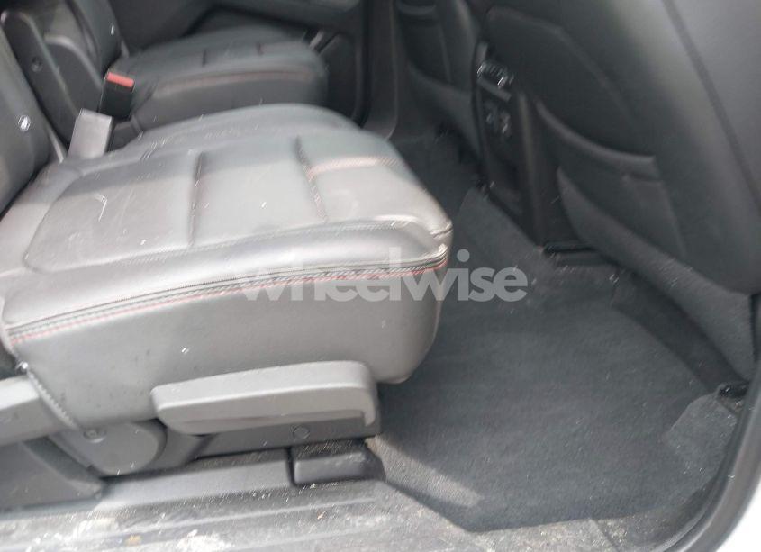 Photo 8 of 2022 Chevrolet Traverse AWD RS (VIN 1GNEVJKW9NJ189416)