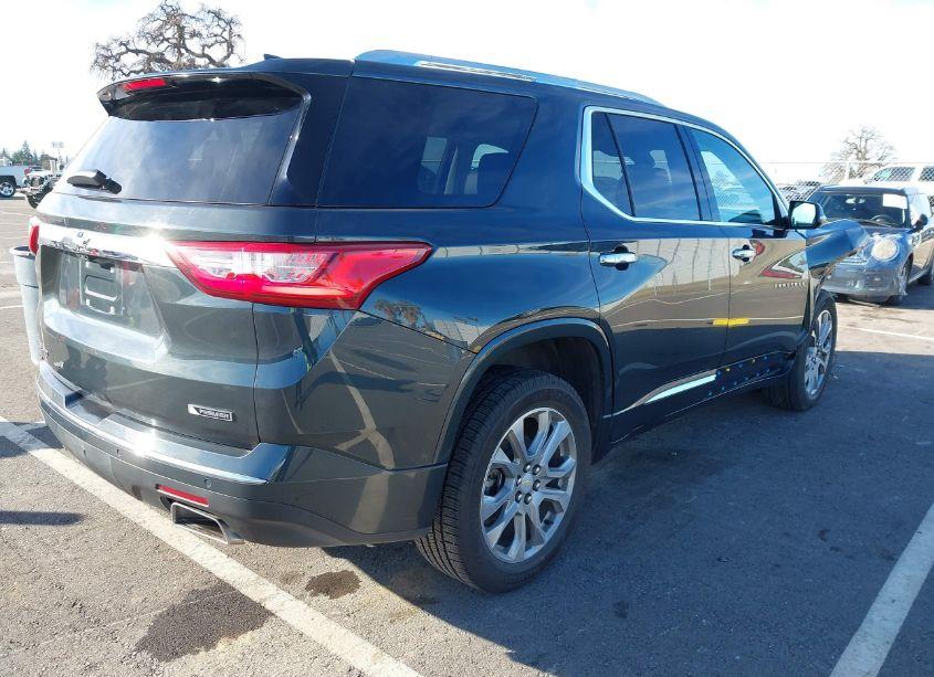 Photo 4 of 2018 Chevrolet Traverse PREMIER (VIN 1GNEVJKWXJJ183439)