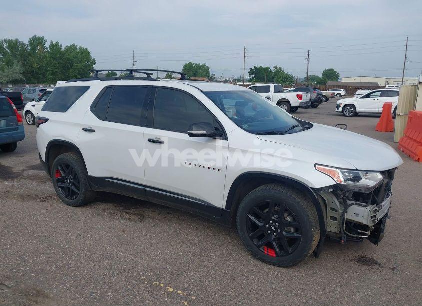 2018 Chevrolet Traverse PREMIER (VIN 1GNEVJKWXJJ273710) main photo