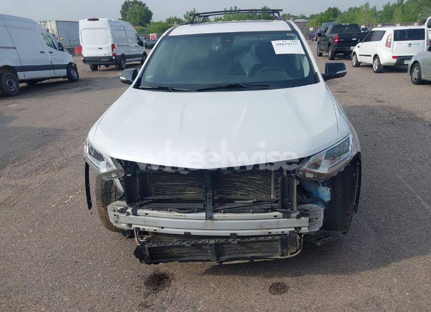 Photo 6 of 2018 Chevrolet Traverse PREMIER (VIN 1GNEVJKWXJJ273710)