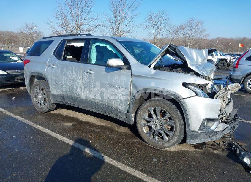 2020 Chevrolet Traverse AWD RS (VIN 1GNEVJKWXLJ100918) main photo