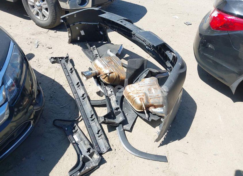 Photo 12 of 2023 Chevrolet Traverse AWD RS (VIN 1GNEVJKWXPJ245883)