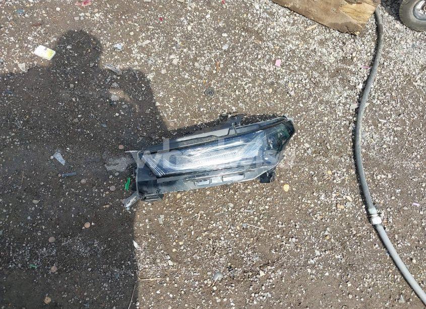 Photo 12 of 2023 Chevrolet Traverse AWD RS (VIN 1GNEVJKWXPJ290497)