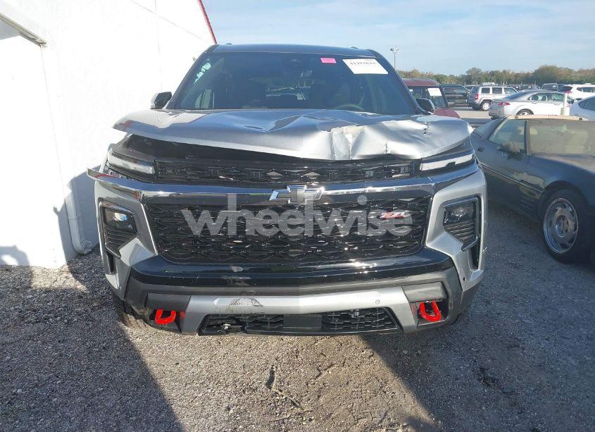 Photo 13 of 2025 Chevrolet Traverse AWD Z71 (VIN 1GNEVJRS2SJ119268)