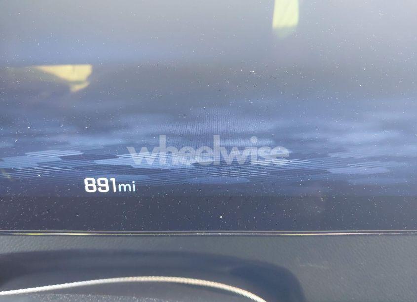 Photo 16 of 2025 Chevrolet Traverse AWD Z71 (VIN 1GNEVJRS2SJ119268)