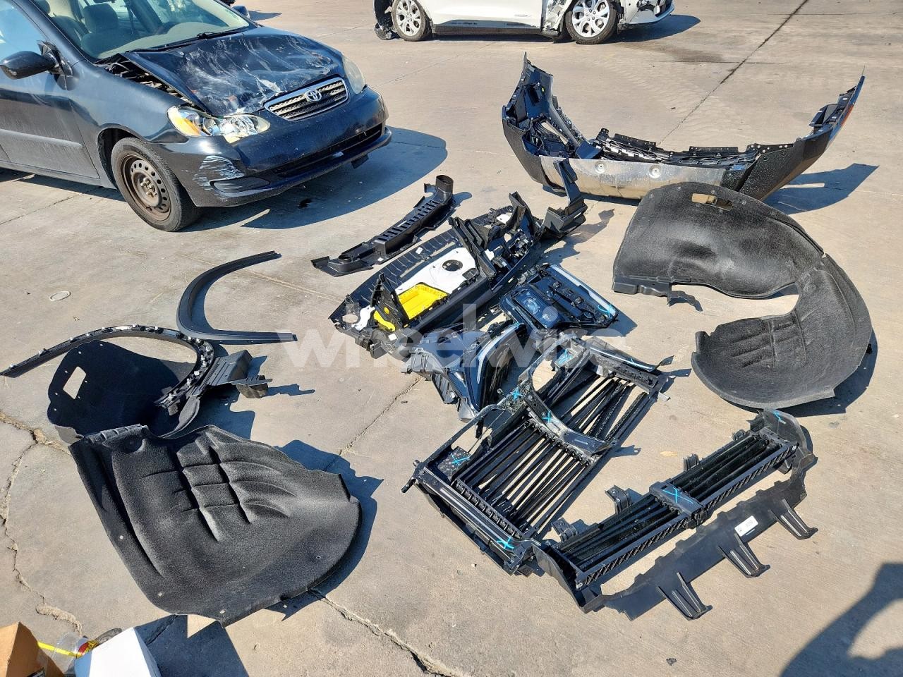 Photo 13 of 2025 CHEVROLET TRAVERSE Z71 (VIN 1GNEVJRS2SJ208306)