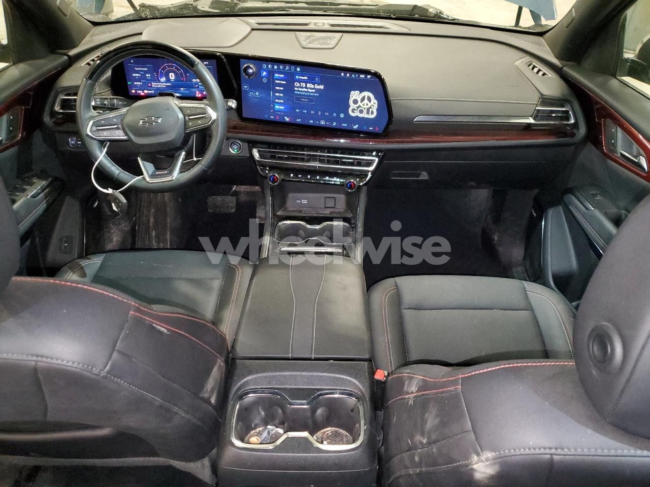 Photo 8 of 2025 CHEVROLET TRAVERSE Z71 (VIN 1GNEVJRS9SJ160044)