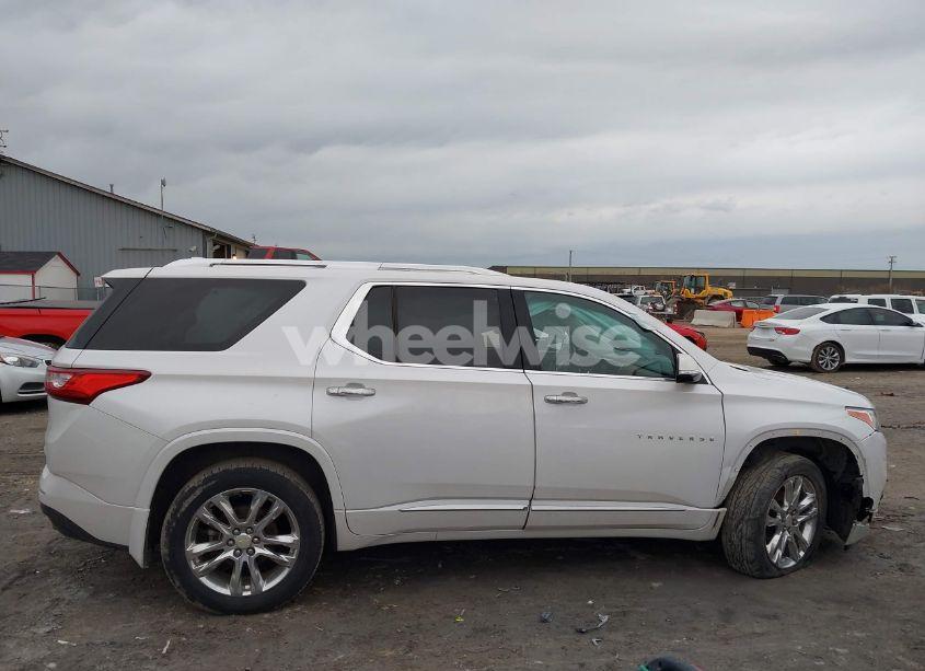 Photo 13 of 2018 Chevrolet Traverse HIGH COUNTRY (VIN 1GNEVKKW0JJ100235)