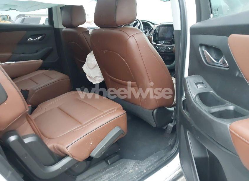 Photo 8 of 2018 Chevrolet Traverse HIGH COUNTRY (VIN 1GNEVKKW0JJ100235)