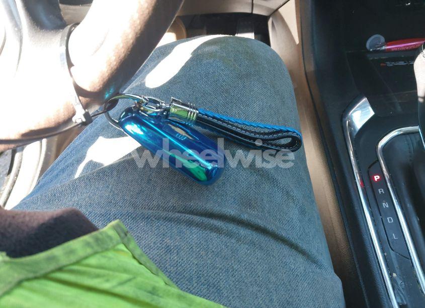 Photo 11 of 2018 Chevrolet Traverse HIGH COUNTRY (VIN 1GNEVKKW0JJ197940)