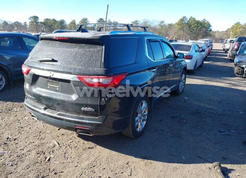 Photo 4 of 2018 Chevrolet Traverse HIGH COUNTRY (VIN 1GNEVKKW0JJ197940)