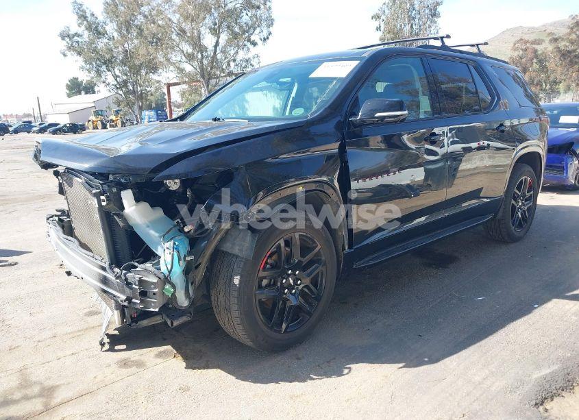 Photo 2 of 2020 Chevrolet Traverse AWD PREMIER (VIN 1GNEVKKW0LJ295174)