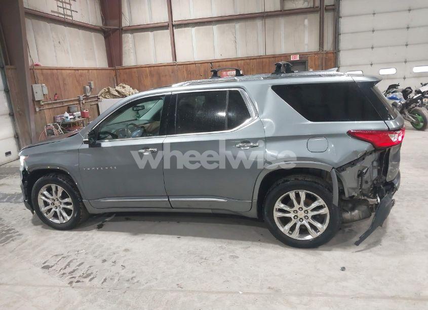 Photo 14 of 2018 Chevrolet Traverse HIGH COUNTRY (VIN 1GNEVKKW1JJ156538)