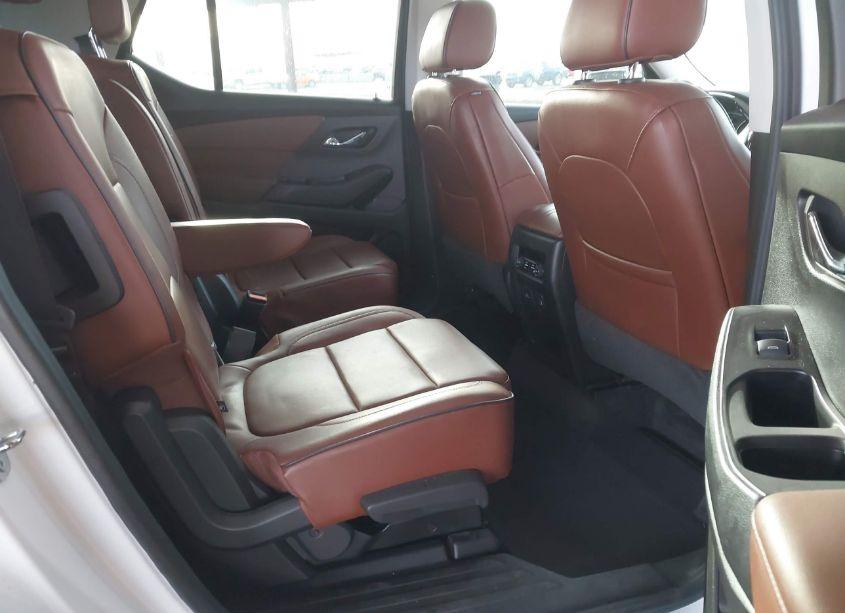 Photo 8 of 2018 Chevrolet Traverse HIGH COUNTRY (VIN 1GNEVKKW1JJ238205)