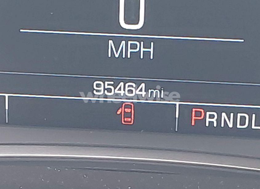 Photo 15 of 2019 Chevrolet Traverse PREMIER (VIN 1GNEVKKW1KJ282531)