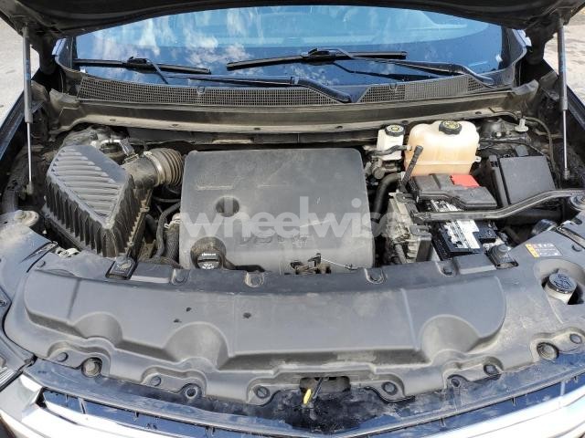 Photo 4 of 2022 CHEVROLET TRAVERSE PREMIER (VIN 1GNEVKKW1NJ127062)