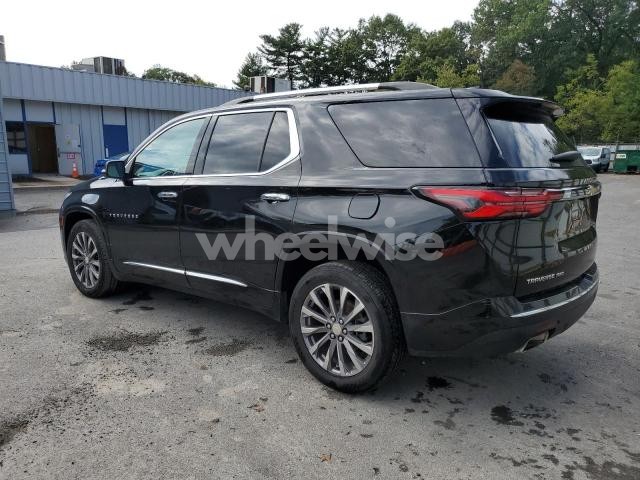 Photo 8 of 2022 CHEVROLET TRAVERSE PREMIER (VIN 1GNEVKKW1NJ127062)
