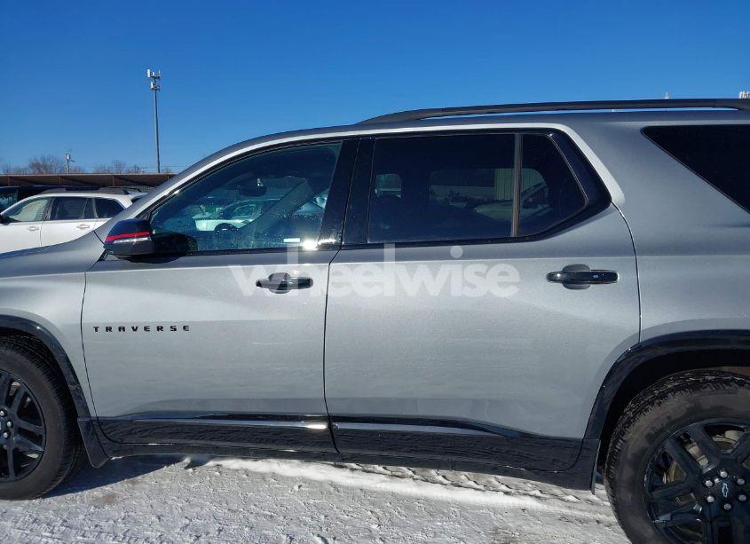 Photo 14 of 2023 Chevrolet Traverse AWD PREMIER (VIN 1GNEVKKW1PJ157794)