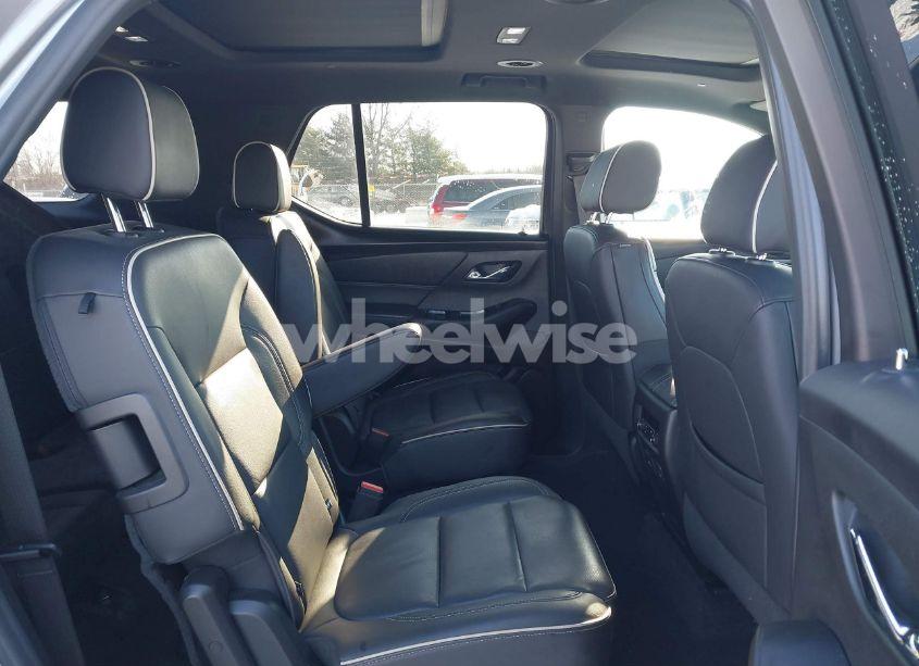 Photo 8 of 2023 Chevrolet Traverse AWD PREMIER (VIN 1GNEVKKW1PJ157794)