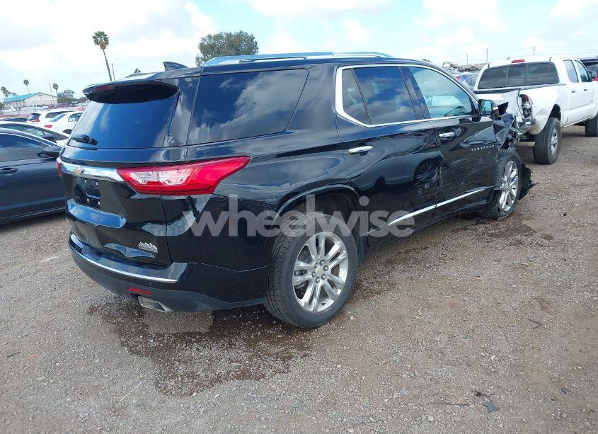 Photo 4 of 2018 Chevrolet Traverse HIGH COUNTRY (VIN 1GNEVKKW2JJ160467)