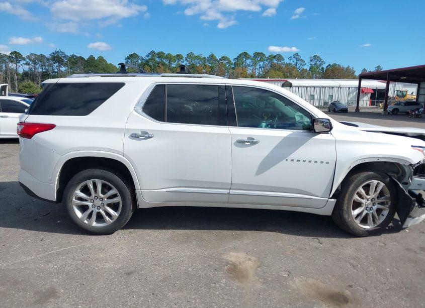 Photo 13 of 2018 Chevrolet Traverse HIGH COUNTRY (VIN 1GNEVKKW2JJ273741)
