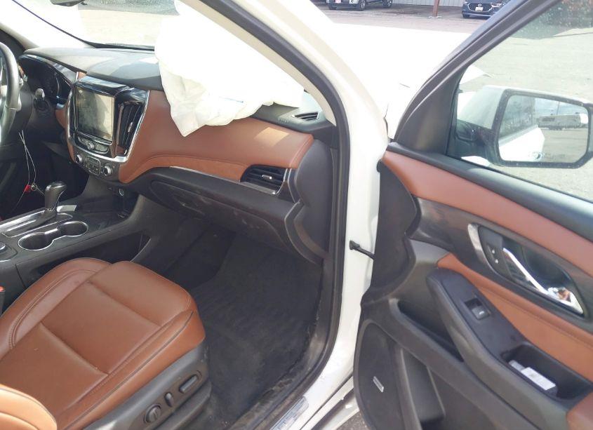 Photo 5 of 2018 Chevrolet Traverse HIGH COUNTRY (VIN 1GNEVKKW2JJ273741)