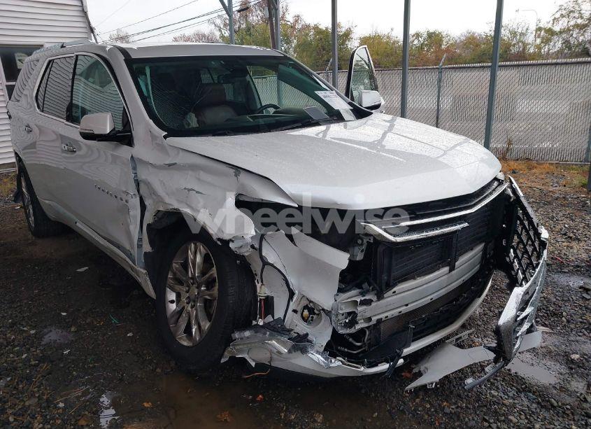 Photo 6 of 2018 Chevrolet Traverse HIGH COUNTRY (VIN 1GNEVKKW2JJ285663)