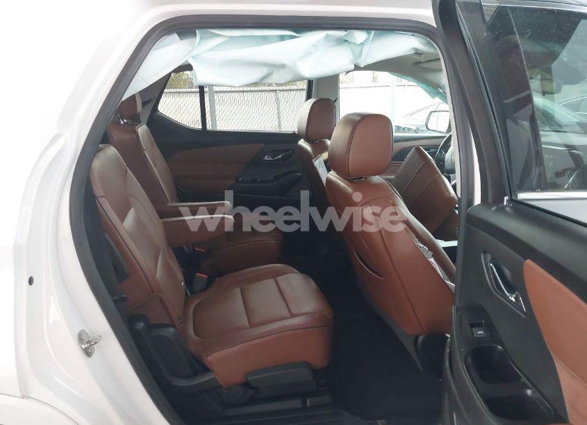 Photo 8 of 2018 Chevrolet Traverse HIGH COUNTRY (VIN 1GNEVKKW2JJ285663)