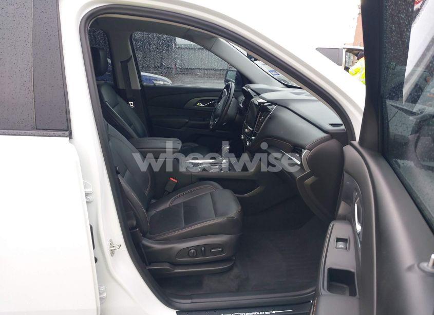 Photo 5 of 2020 Chevrolet Traverse AWD PREMIER (VIN 1GNEVKKW2LJ259101)