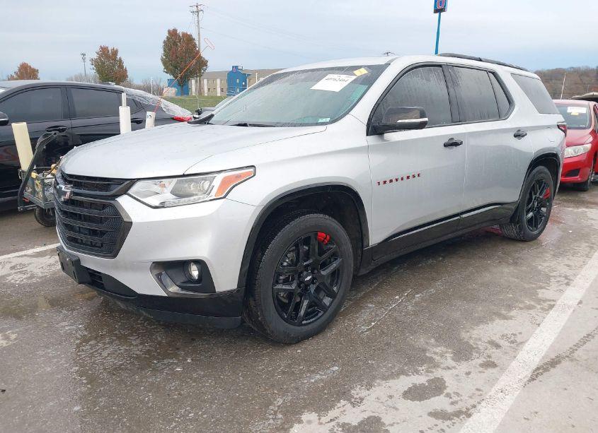 Photo 2 of 2021 Chevrolet Traverse AWD PREMIER (VIN 1GNEVKKW2MJ243093)