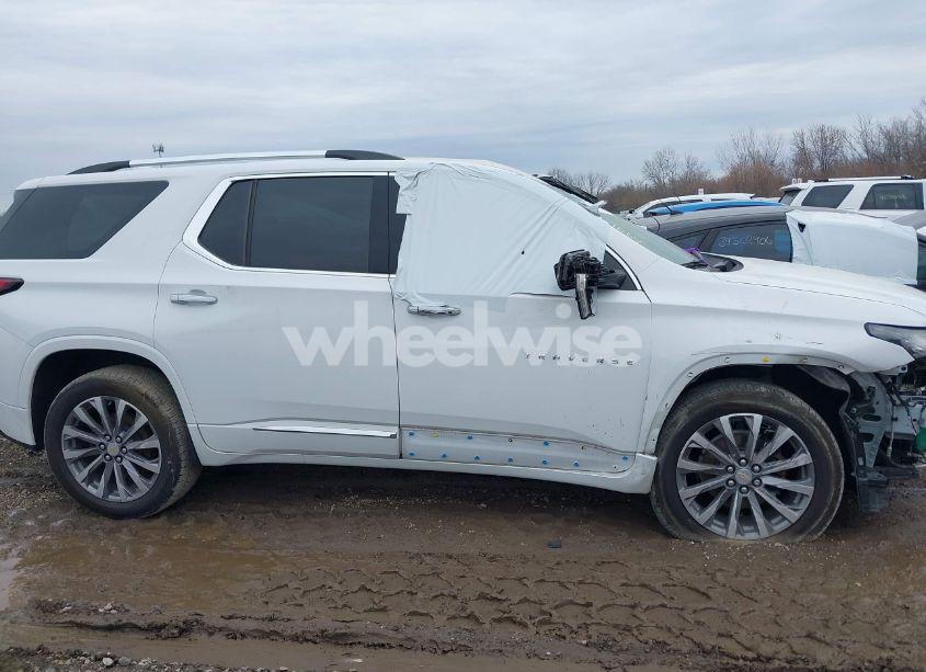 Photo 13 of 2023 Chevrolet Traverse AWD PREMIER (VIN 1GNEVKKW2PJ180243)