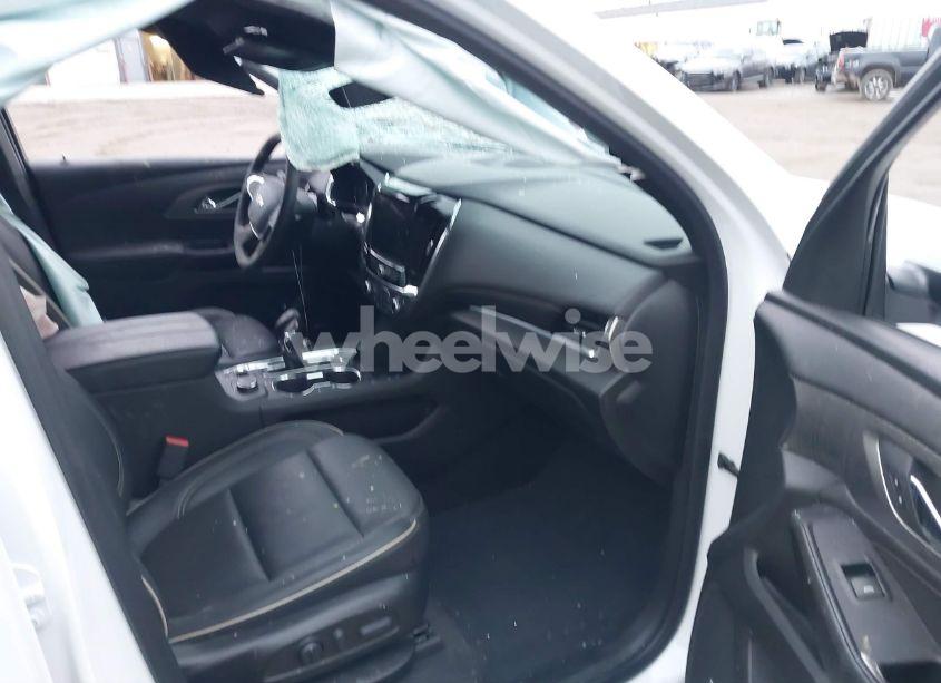 Photo 5 of 2023 Chevrolet Traverse AWD PREMIER (VIN 1GNEVKKW2PJ180243)