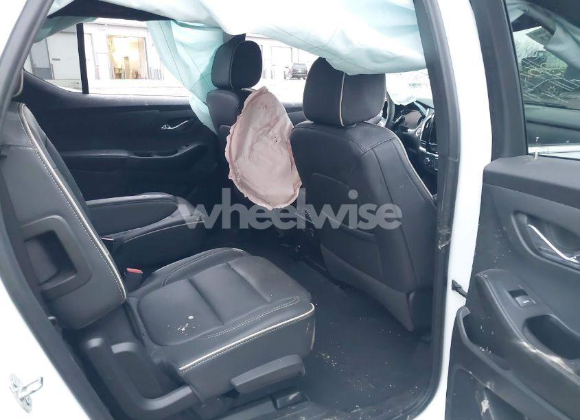 Photo 8 of 2023 Chevrolet Traverse AWD PREMIER (VIN 1GNEVKKW2PJ180243)