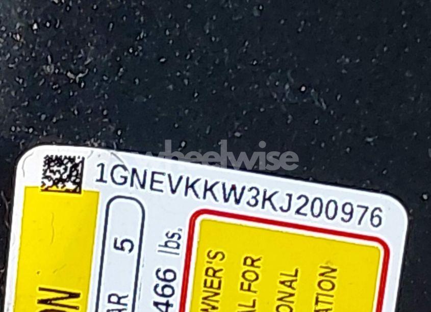 Photo 9 of 2019 Chevrolet Traverse PREMIER (VIN 1GNEVKKW3KJ200976)