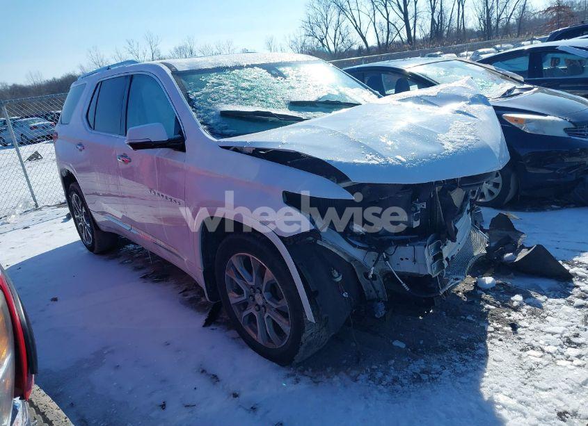 2020 Chevrolet Traverse AWD PREMIER (VIN 1GNEVKKW3LJ253520) main photo