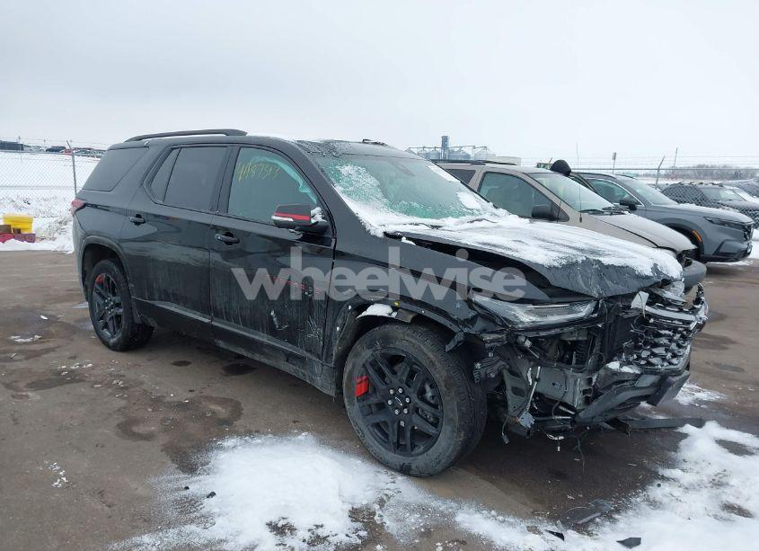 2023 Chevrolet Traverse AWD PREMIER (VIN 1GNEVKKW3PJ324995) main photo