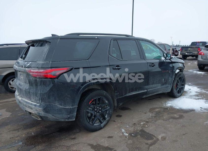 Photo 4 of 2023 Chevrolet Traverse AWD PREMIER (VIN 1GNEVKKW3PJ324995)