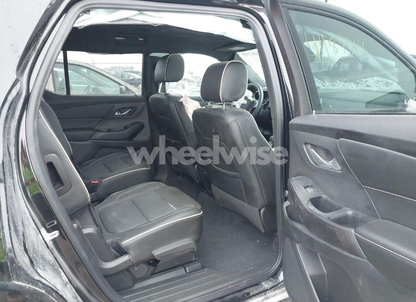 Photo 8 of 2023 Chevrolet Traverse AWD PREMIER (VIN 1GNEVKKW3PJ324995)